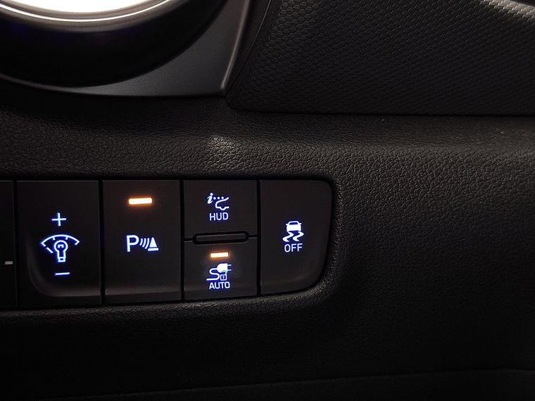 Vehicle Image 29