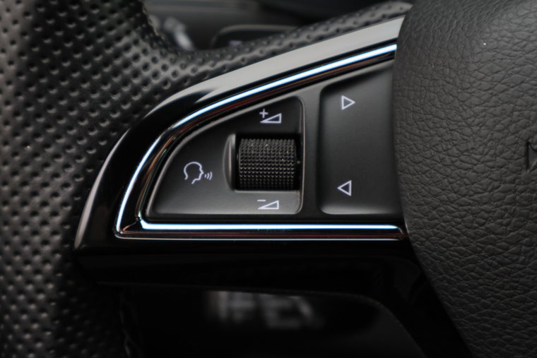 Vehicle Image 40