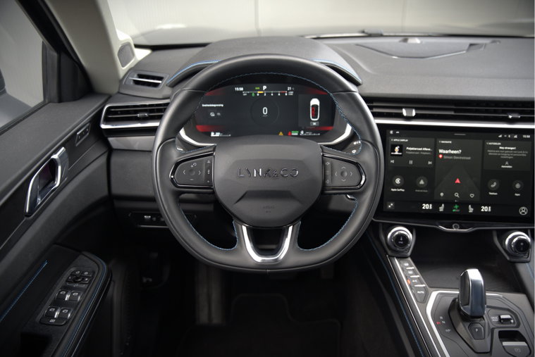 Vehicle Image 36