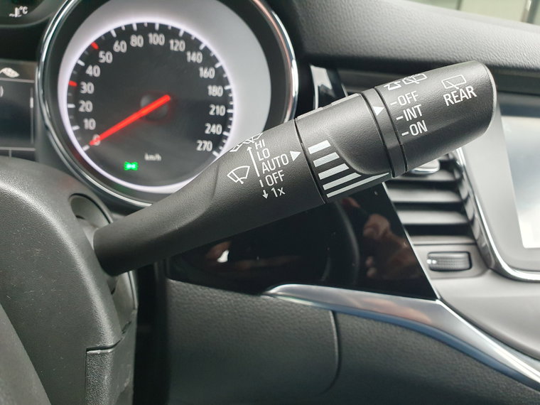 Vehicle Image 37