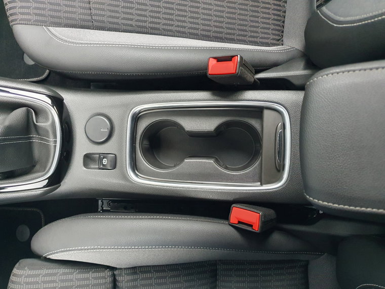 Vehicle Image 41