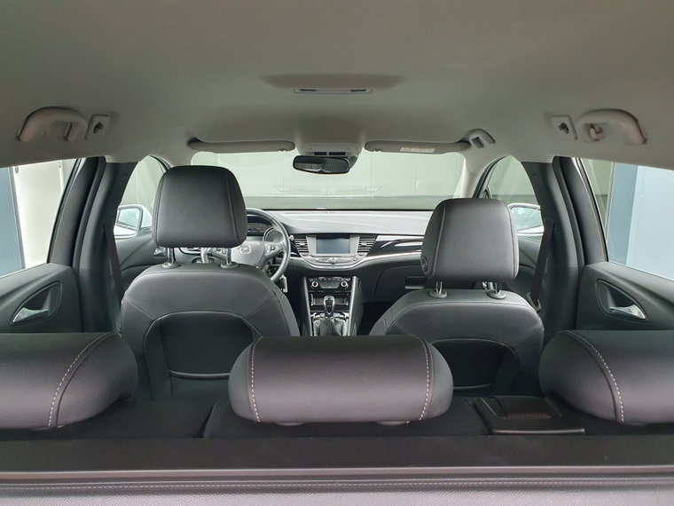 Vehicle Image 48