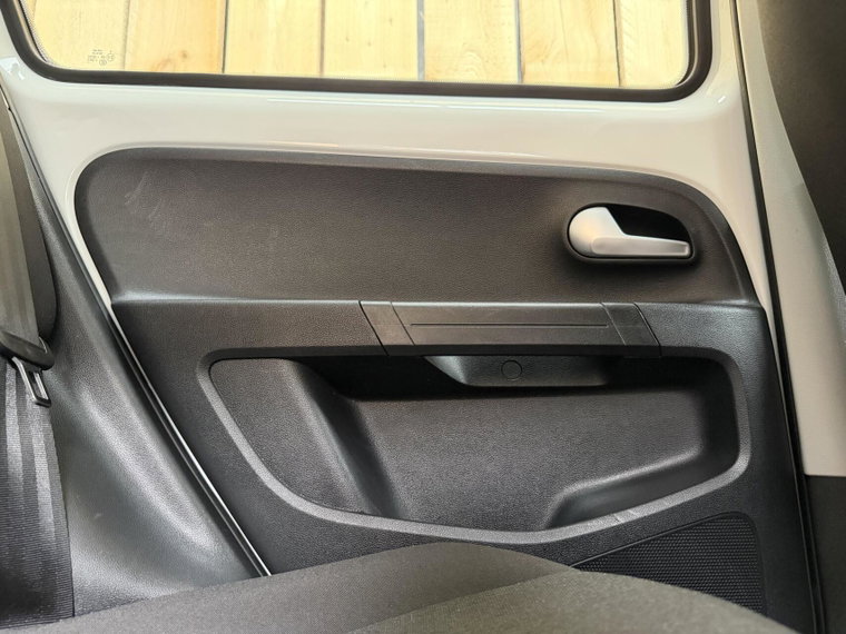 Vehicle Image 37