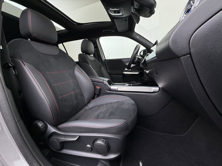 Vehicle Image 50