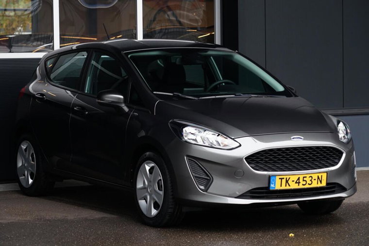 Vehicle Image 21