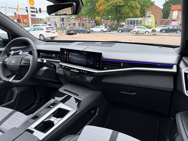 Vehicle Image 39
