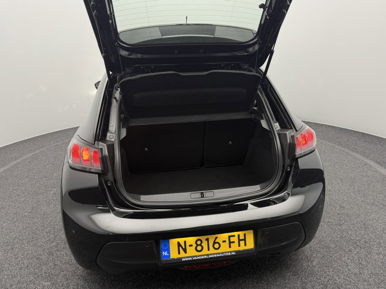 Vehicle Image 26