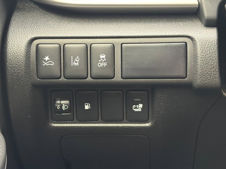 Vehicle Image 28