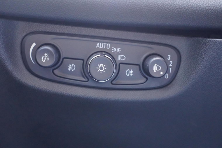 Vehicle Image 27