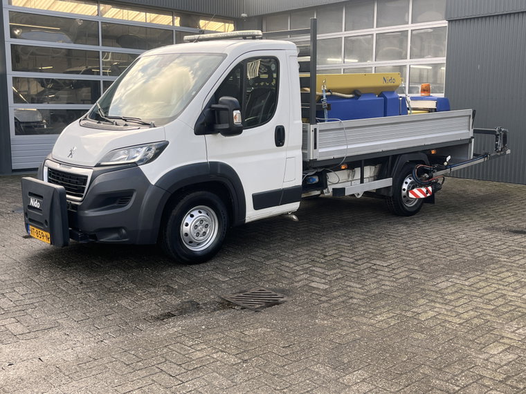 Vehicle Image 35