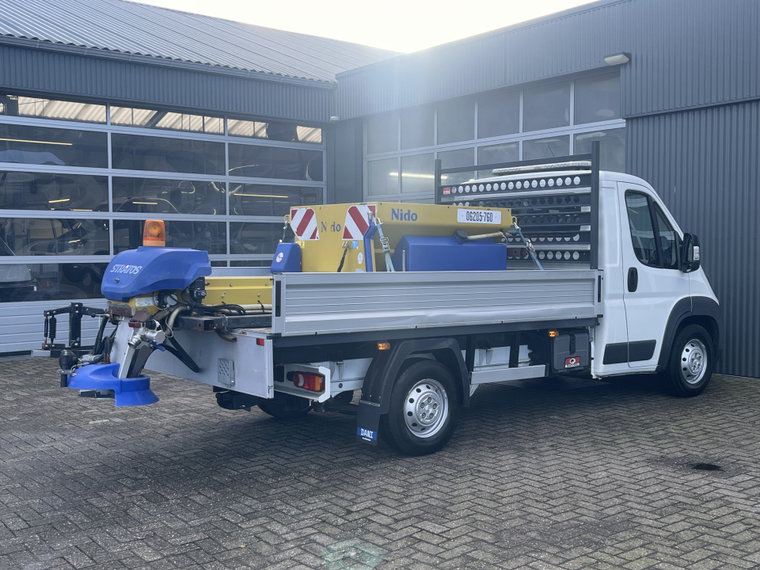 Vehicle Image 38