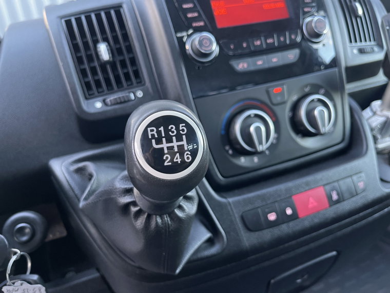 Vehicle Image 45