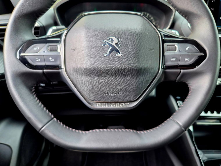 Vehicle Image 24