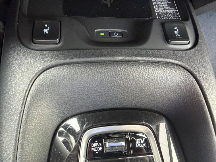Vehicle Image 30
