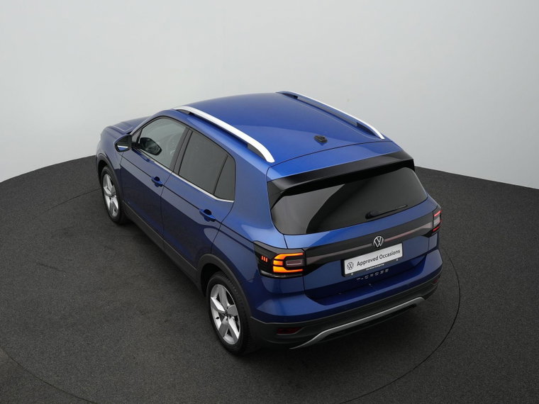 Vehicle Image 23
