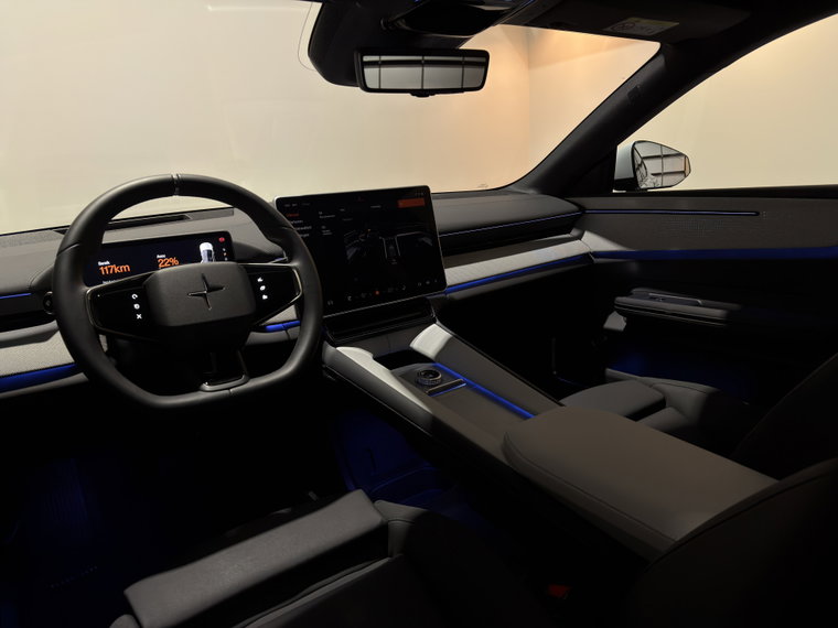 Vehicle Image 24