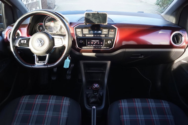 Vehicle Image 36