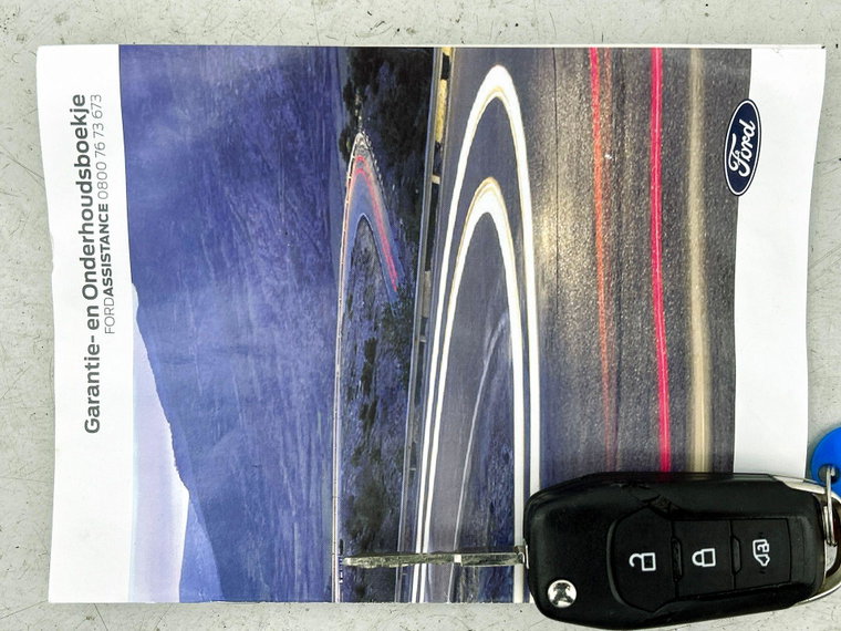 Vehicle Image 36