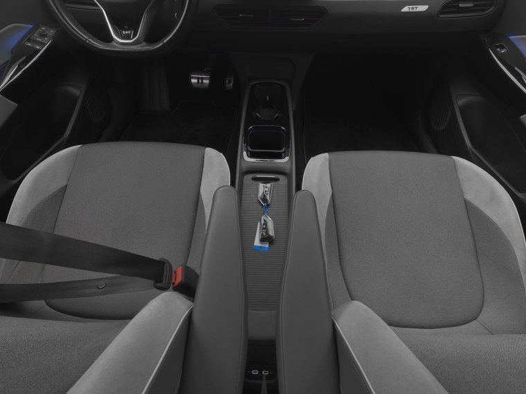 Vehicle Image 13