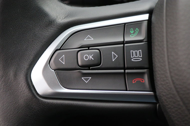 Vehicle Image 40
