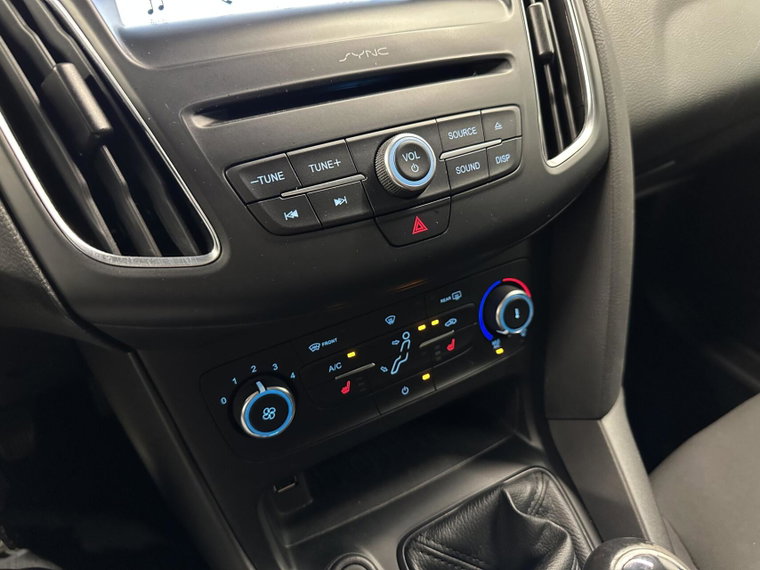 Vehicle Image 31