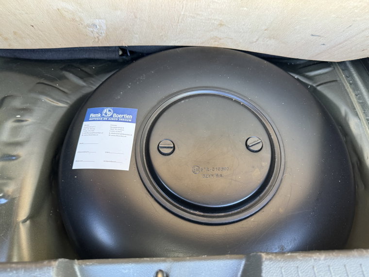 Vehicle Image 35