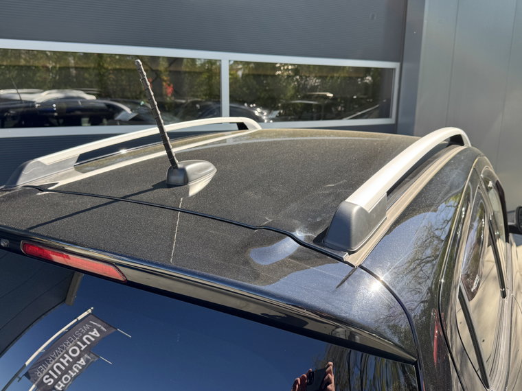 Vehicle Image 39