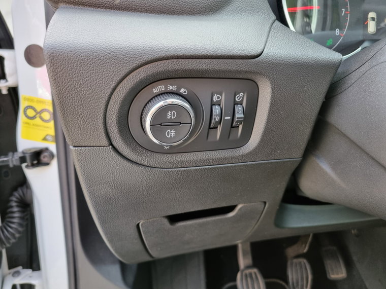 Vehicle Image 29