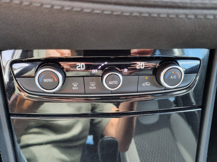 Vehicle Image 39