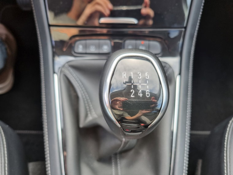 Vehicle Image 40