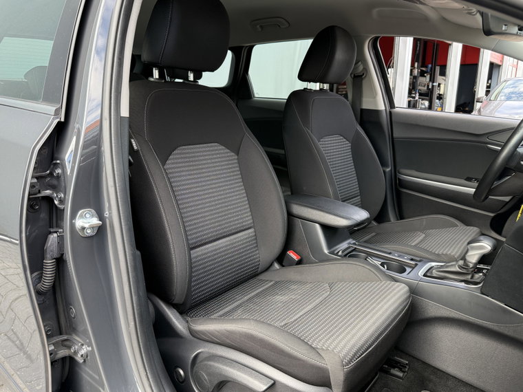 Vehicle Image 31