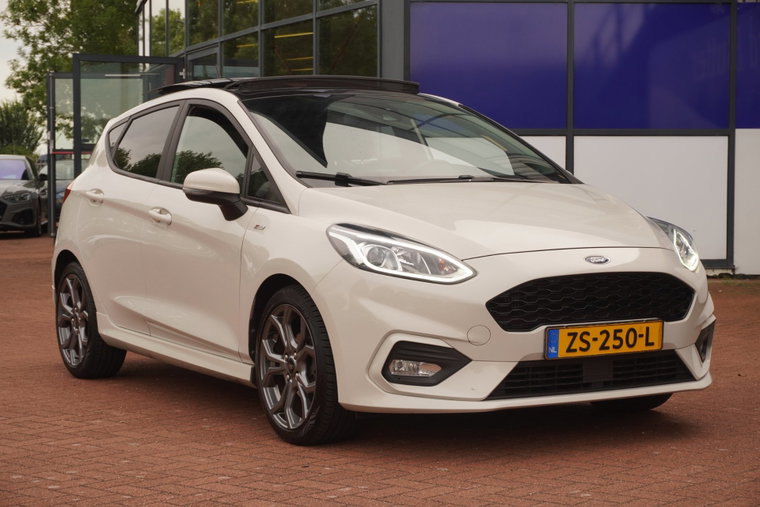 Vehicle Image 7