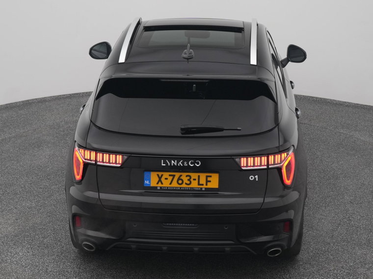 Vehicle Image 28