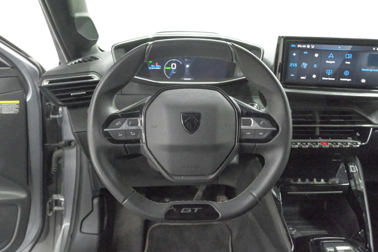 Vehicle Image 29