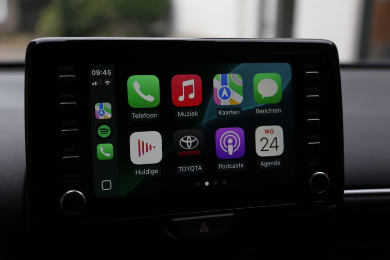 Vehicle Image 10