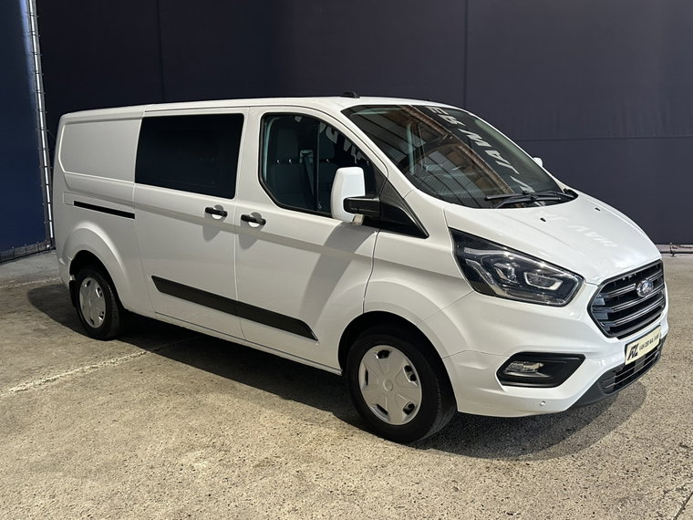 Vehicle Image 12