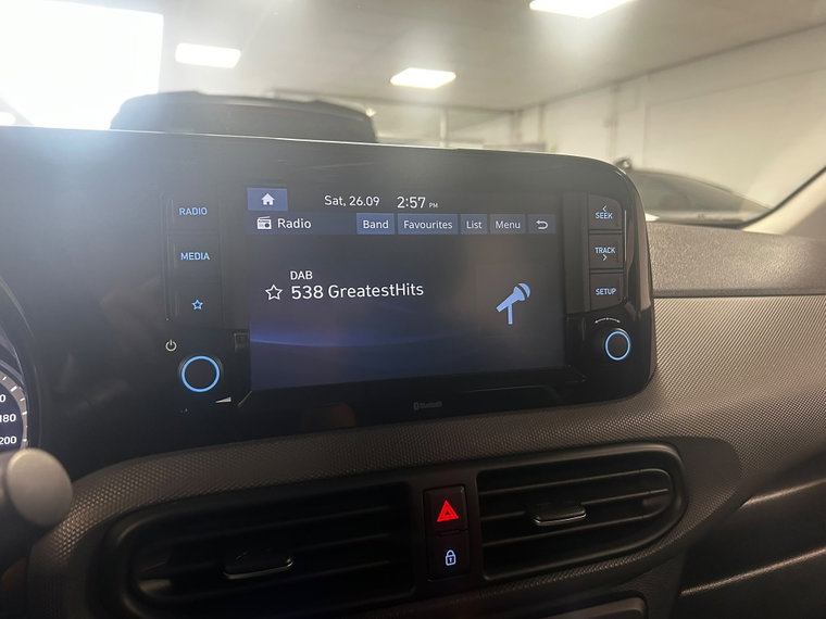 Vehicle Image 13