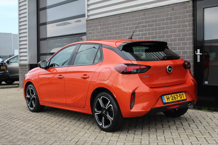 Vehicle Image 7