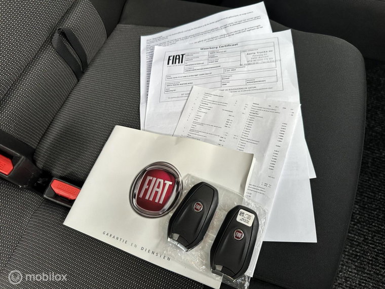 Vehicle Image 38