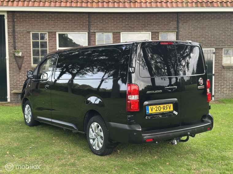 Vehicle Image 40