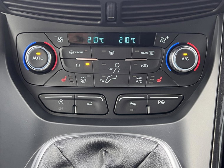 Vehicle Image 36