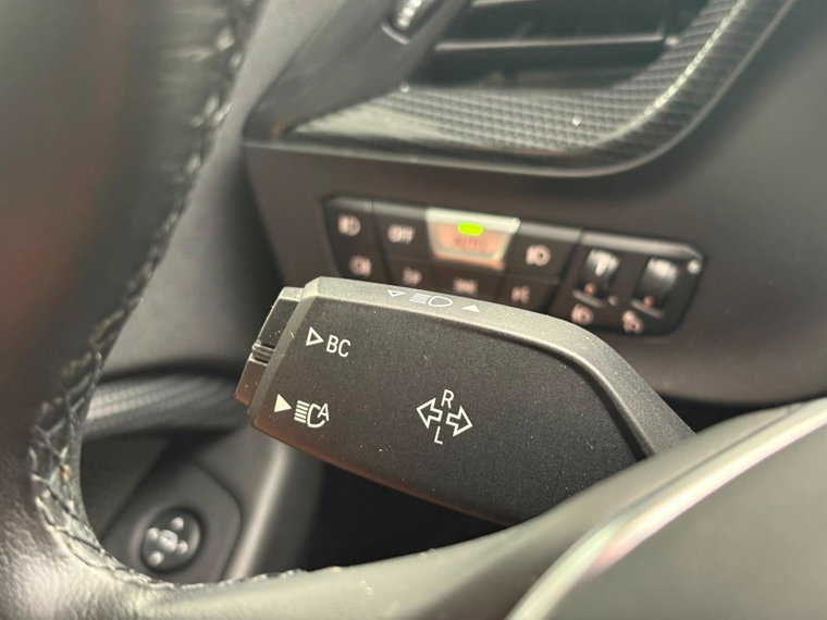 Vehicle Image 39