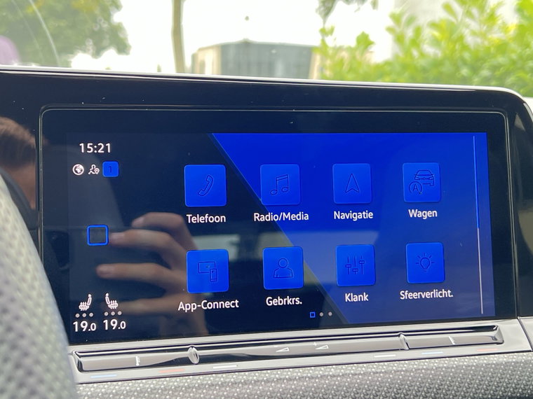 Vehicle Image 30