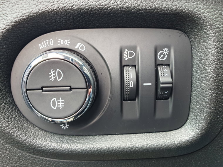 Vehicle Image 39