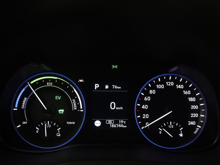 Vehicle Image 33