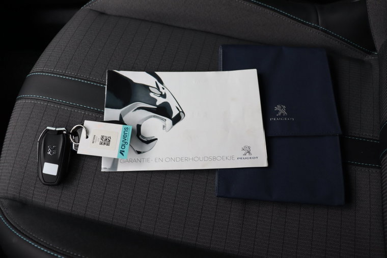 Vehicle Image 27