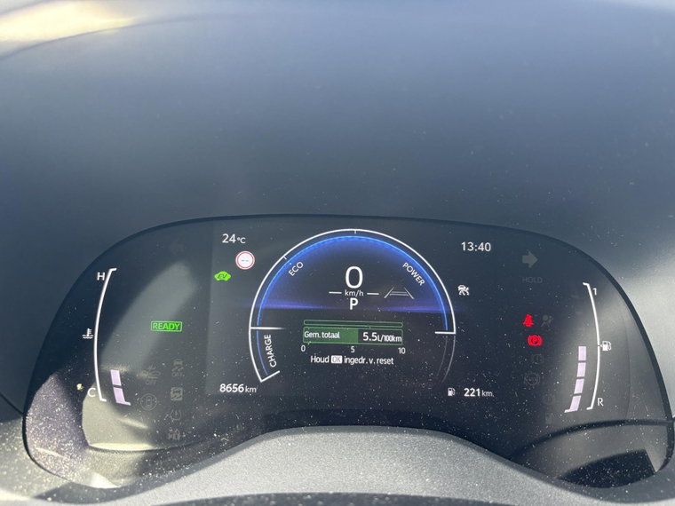 Vehicle Image 13