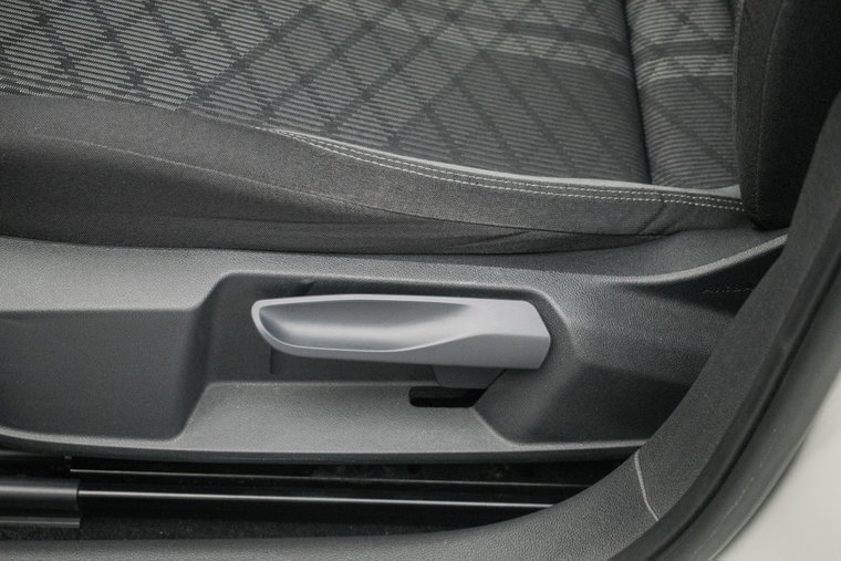 Vehicle Image 39