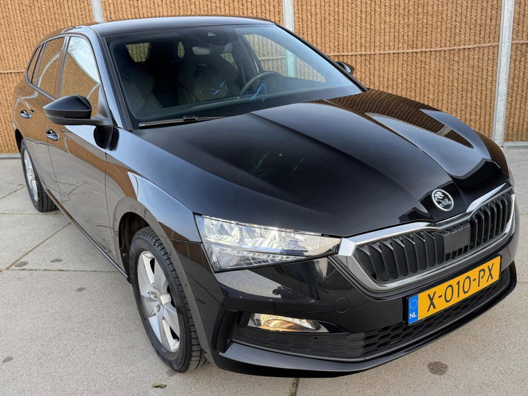 Vehicle Image 37
