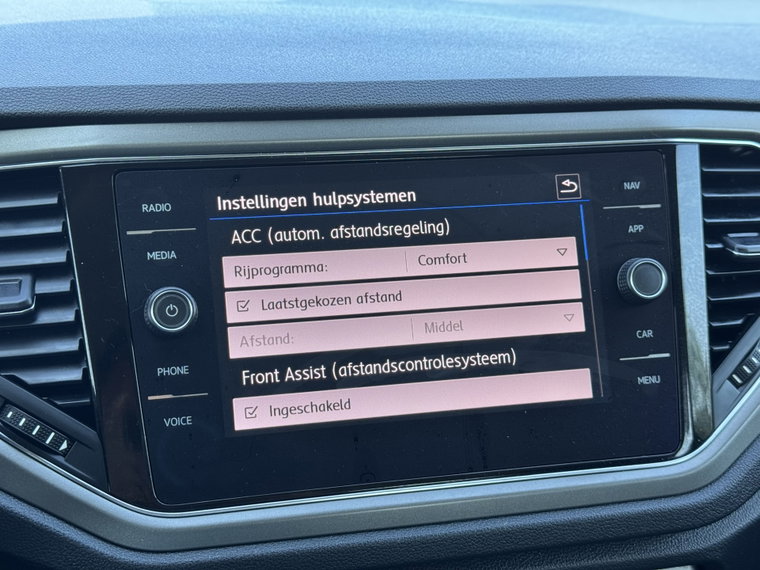 Vehicle Image 28